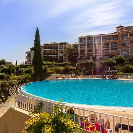 2 Pieces, Piscine, Golf - Fr-1-504-680 * Saint-Raphael (Var)